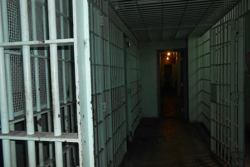 ФСБ задержала гражданина Германии, прибывшего для теракта на объекте ТЭК