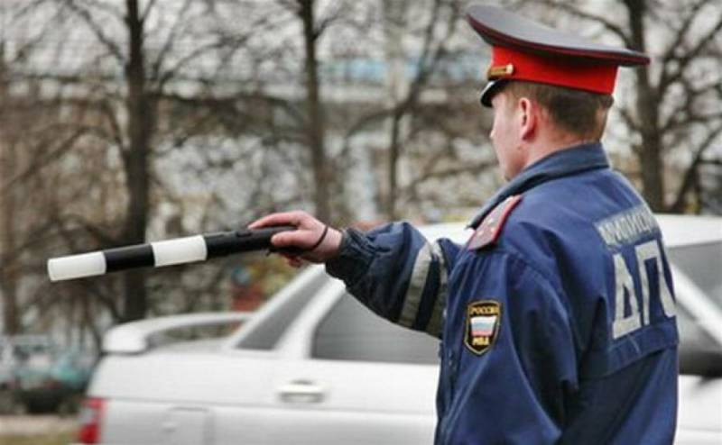 Штраф за капот: с 14 февраля водители не могут открывать его по требованию ГАИ