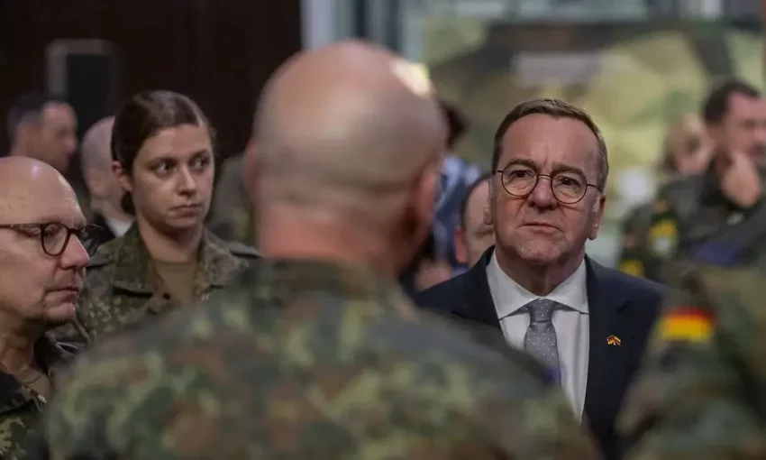 Логическая «вилка»: Если натовские страны Европы повысят военные расходы до 5 процентов ВВП, нужно ли им будет военное «покровительство» США?