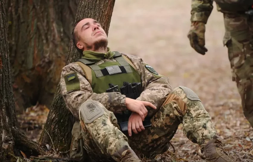 Если по договору Украине «запрещается отвоёвывать» Крым и Донбасс, то не воспримет ли это Киев как «разрешается завоёвывать» любой другой регион России?