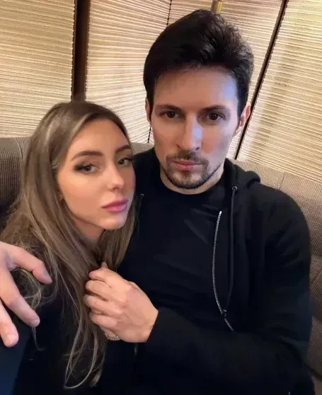 Павел Дуров хотел выехать в США, но власти Франции ему запретили