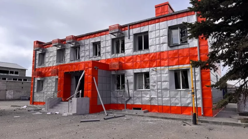 Боевики киевского режима атаковали Луганск беспилотниками