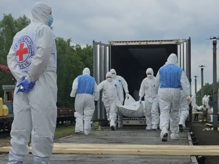 Мединский: фейки Киева об обмене телами погибших напоминают «пропаганду Геббельса»