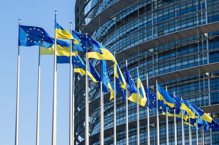 Без НАТО Украина сможет постоять в очереди в ЕС