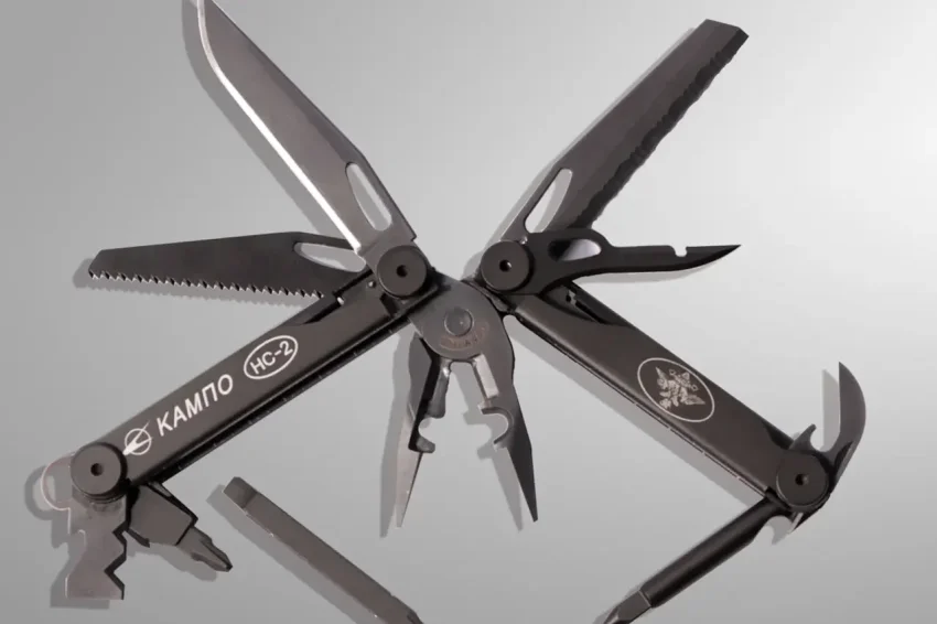 На вооружение ВС России поступают многофункциональные ножи сапёра НС-2