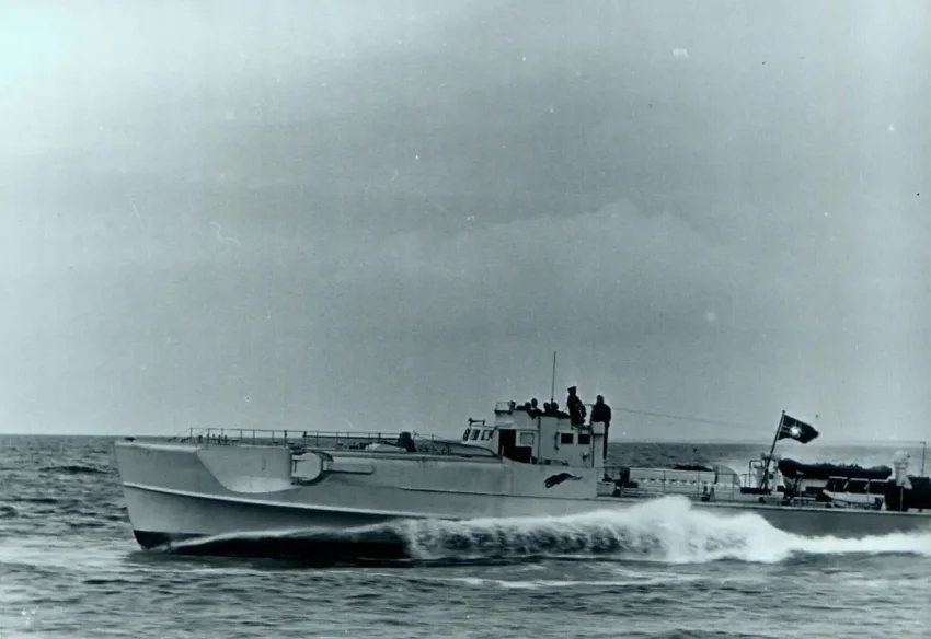 «Морской сборник» 1942 года: «Некоторые тактические приемы немецких торпедных катеров»