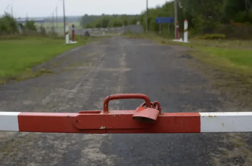 Из «солидарности» с Литвой Эстония и Латвия тоже закроют границу с Белоруссией