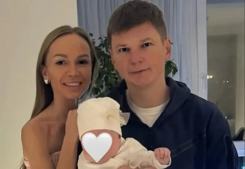 "Повалялся бы с девушкой в гостишке". Андрей Аршавин намекнул, что ушёл от возлюбленной, которая родила от него дочь