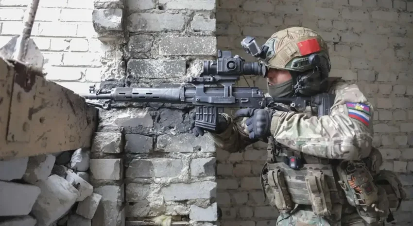 ВСУ продолжают отступать к центру Мирнограда под давлением российских войск