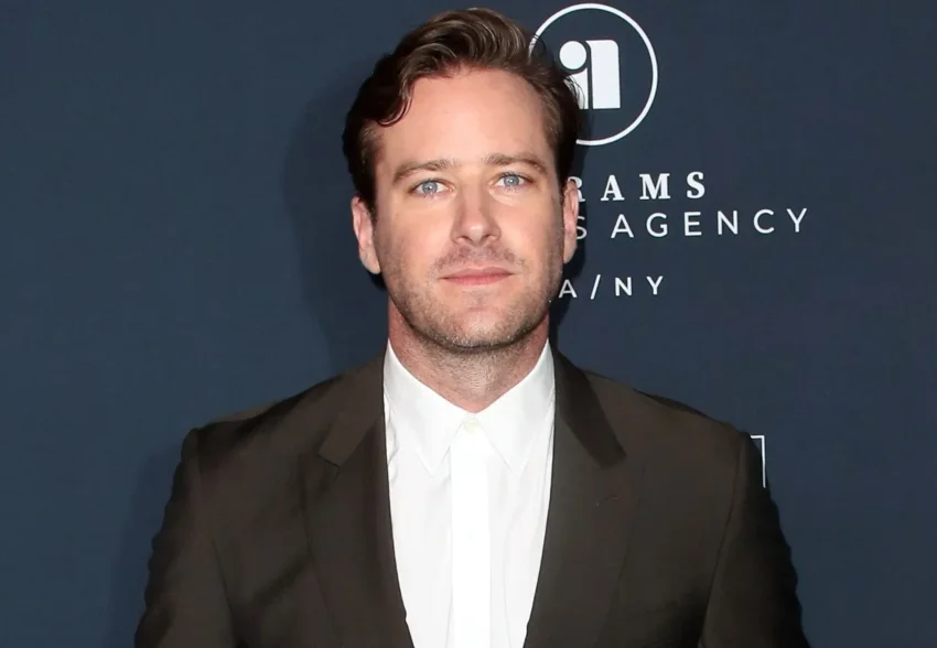 Арми Хаммер, которого обвиняли в каннибализме и домогательствах, может сыграть роль в российском фильме