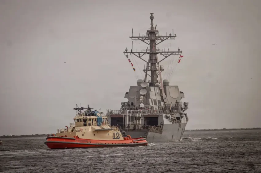 На отмель Скарборо теперь претендуют не только Китай и Филиппины, но и США