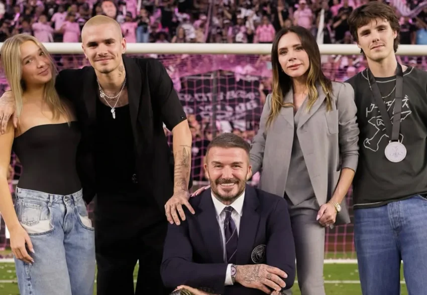 Дэвид Бекхэм с женой Викторией и тремя детьми отпраздновал победу своего клуба "Интер Майами"