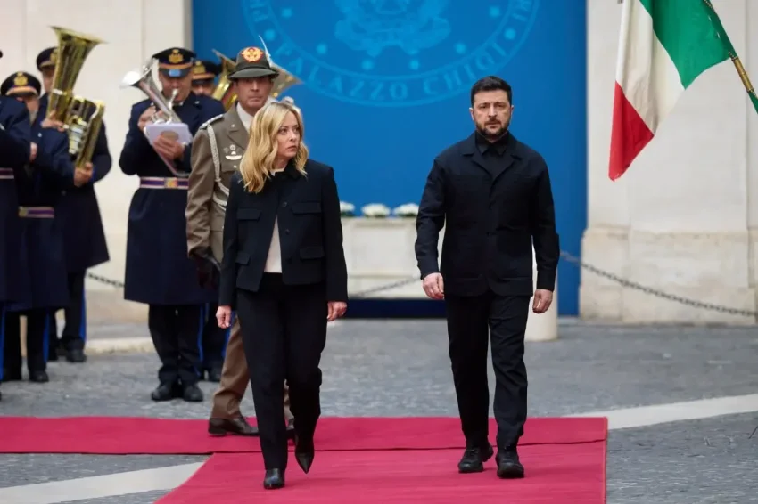 Зеленский признал невозможность вступления Украины в НАТО