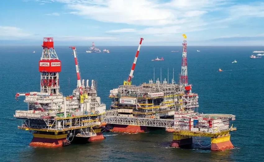 СМИ: Дроны СБУ атаковали российскую нефтегазовую платформу в Каспийском море