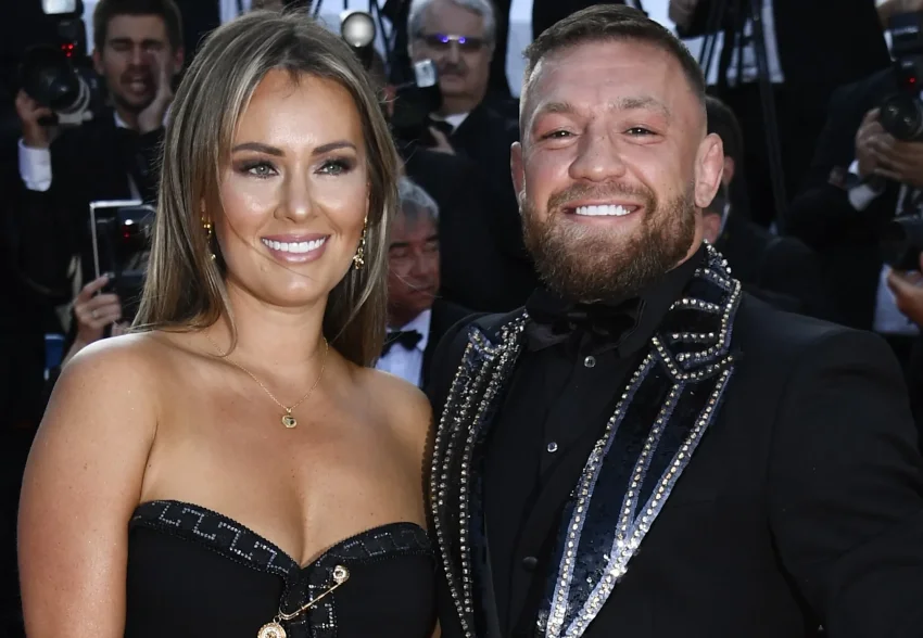 Конор Макгрегор женился на матери своих четверых детей после 17 лет отношений и секс-скандала