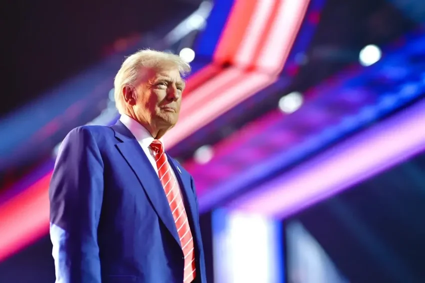 Трамп своим указом одобрил высадку на Луну и создание там американской базы