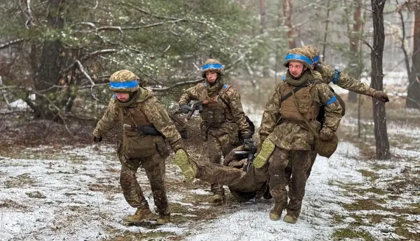 Противник заявляет о заходе в центр Купянска, но при этом его резервы тают