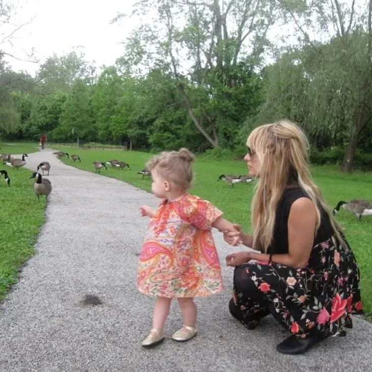 Николь Ричи показала редкие фото с дочерью в честь её 18-летия