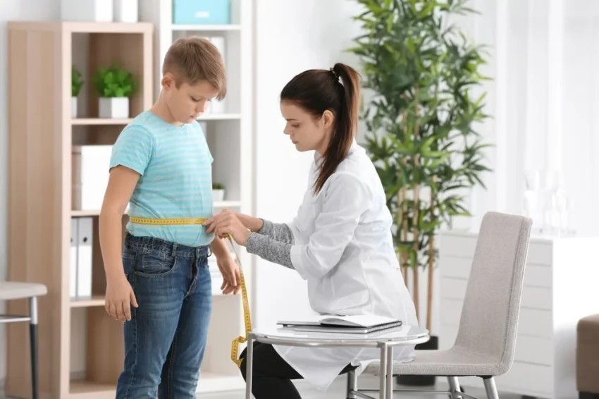 Откуда берется детское ожирение: причина, по которой оно начинается задолго до лишних килограммов