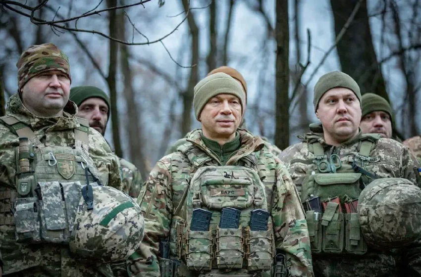 Зеленский решил сохранить Сырского на должности главкома ВСУ