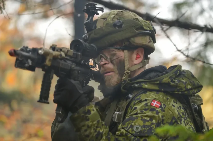 Дания начала развёртывание передовых сил на территории Гренландии