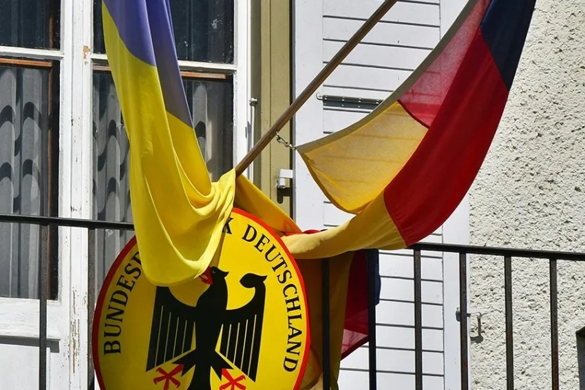 Планы канцлера Мерца о сильной Германии мешают Зеленскому