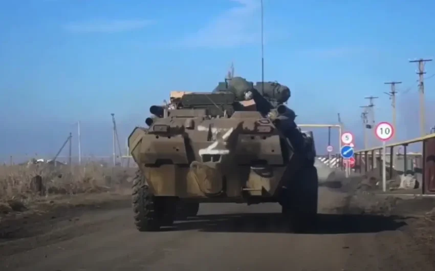 «Байрактар» совершенно безнаказанно летел над нами - Сладков о первых днях СВО