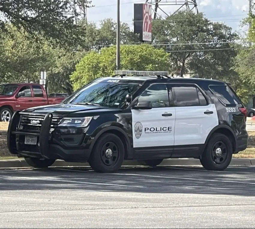 Дома у устроившего стрельбу в Техасе нашли портрет аятоллы Хаменеи