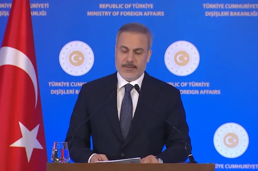 МИД Турции заявил, что не признает воссоединение Крыма с Россией