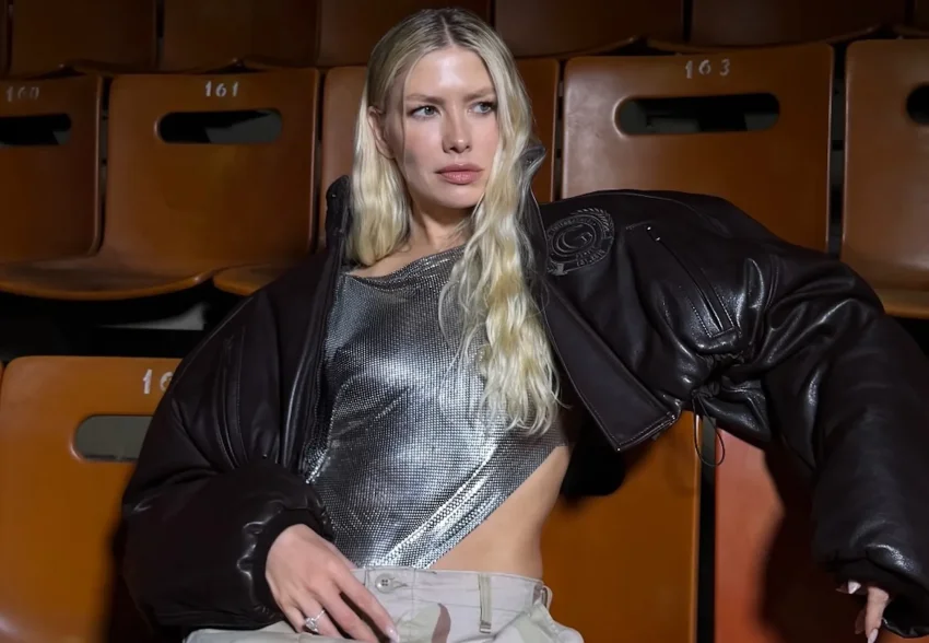 Елена Перминова намекнула на помолвку с бойфрендом Тарасом Романовым